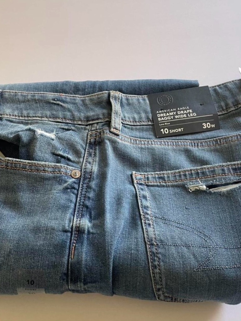 American Eagle Dreamy Drape Baggy Wide-Leg Jeans – NWT – Size 10 Short (30W) - Picture 6 of 7
